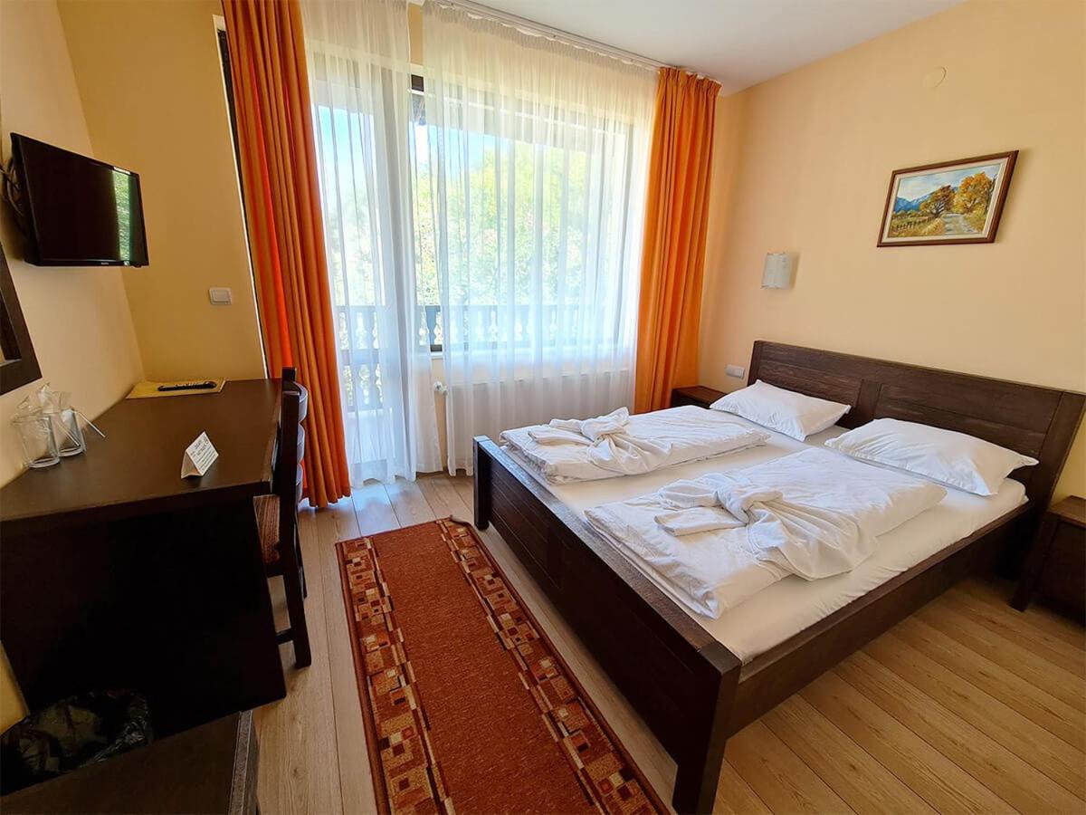 Family Hotel Chiflik Hills Pokoj fotografie