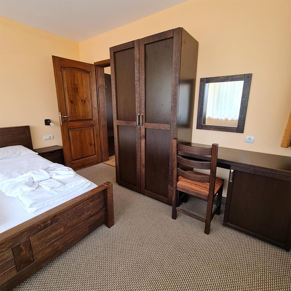 Family Hotel Chiflik Hills Pokoj fotografie